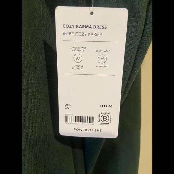NWT Athleta Cozy Karma Dress- size small - Picture 5 of 8